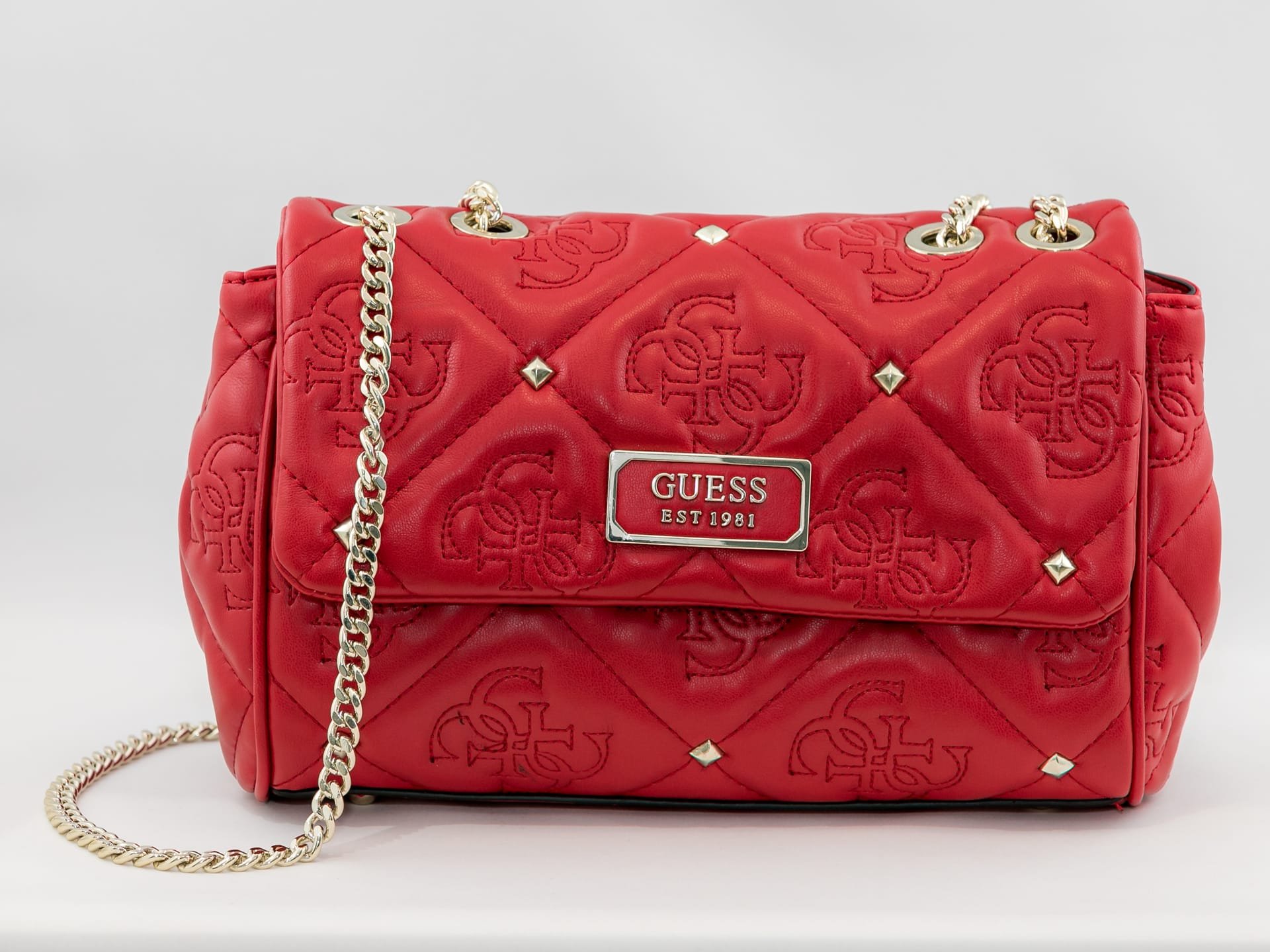 Accessoire de mode — mise en scène studio